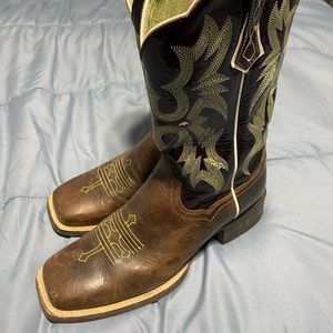 Ariat Women's Tombstone Wide Square Toe Western Cowboy Boot